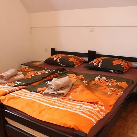 Apartma Cifra Catez Brežice